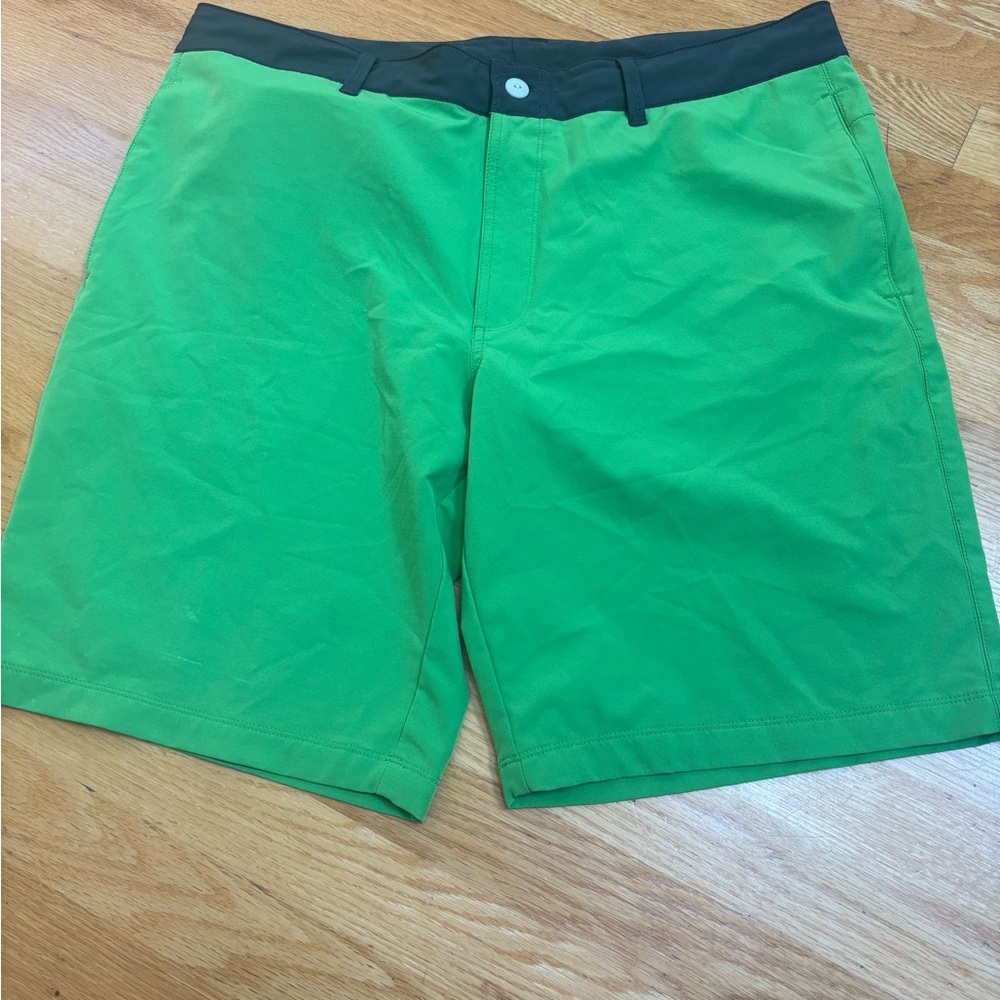 The North Face Men's Green Swim Trunks with Black size 38